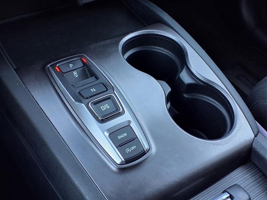 used 2022 Honda Pilot car, priced at $27,991