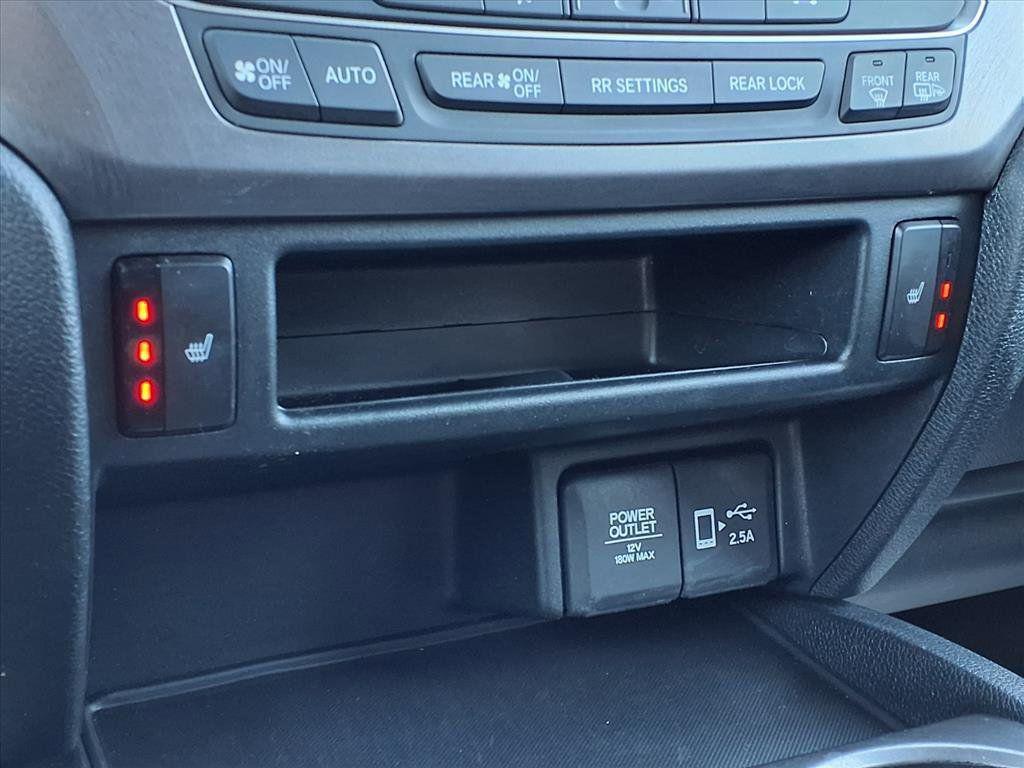 used 2022 Honda Pilot car, priced at $27,991