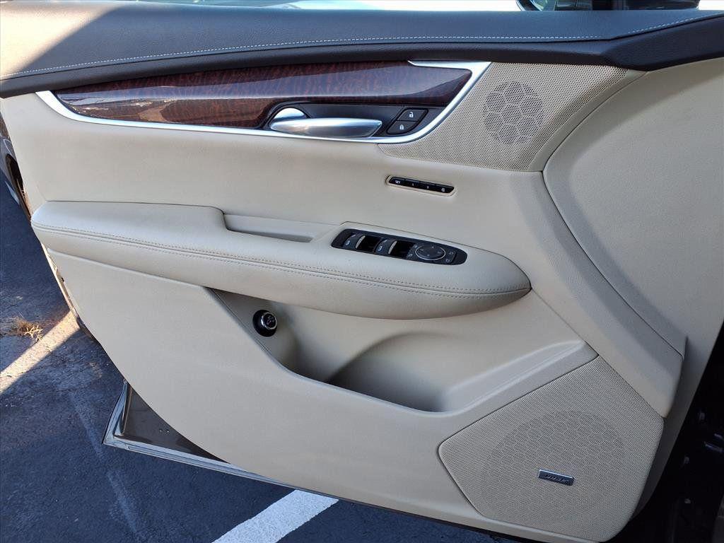 used 2019 Cadillac XT5 car, priced at $16,254