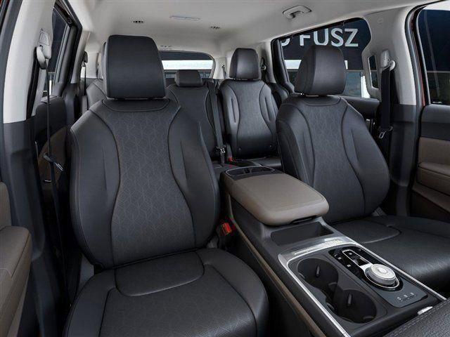 new 2026 Kia Carnival Hybrid car, priced at $44,145