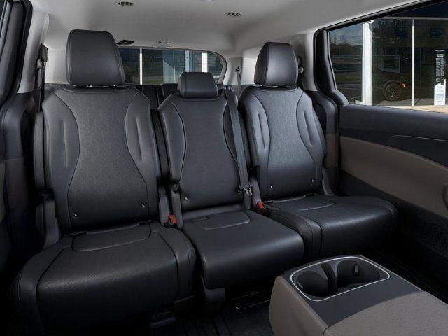 new 2026 Kia Carnival Hybrid car, priced at $41,315