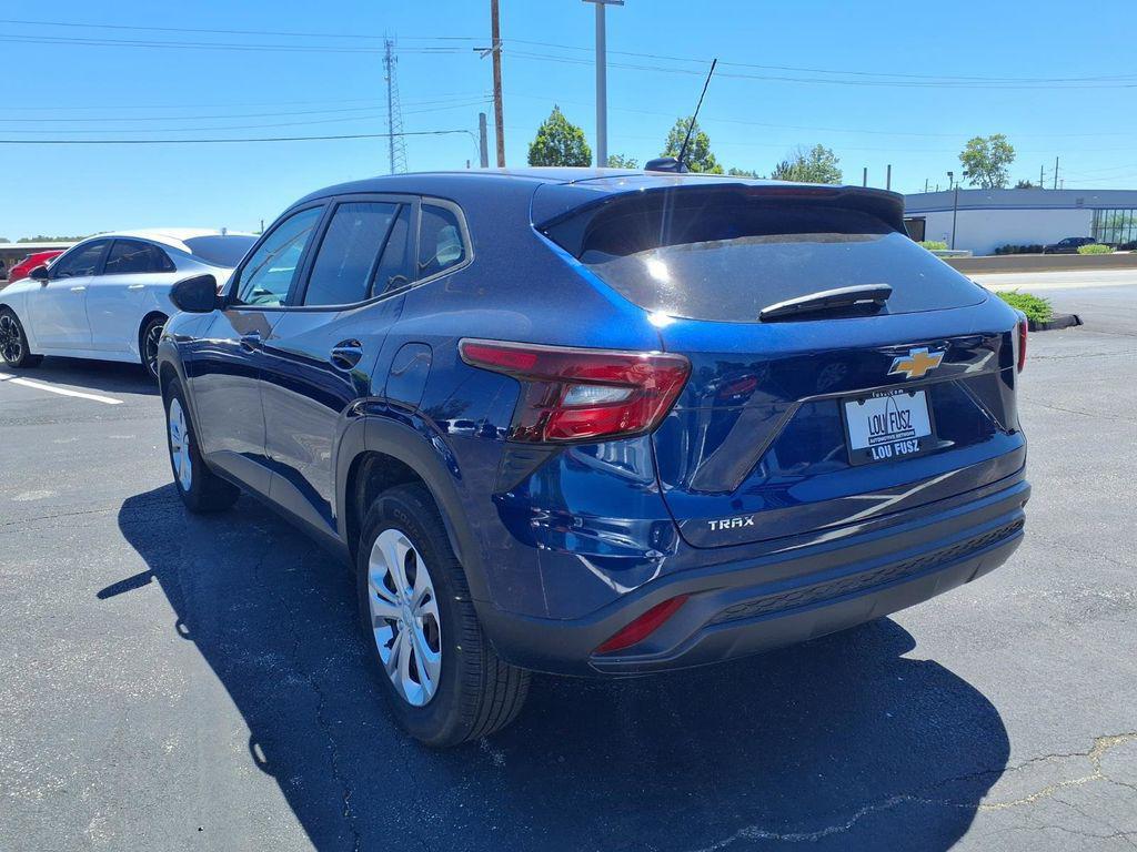used 2024 Chevrolet Trax car, priced at $18,882