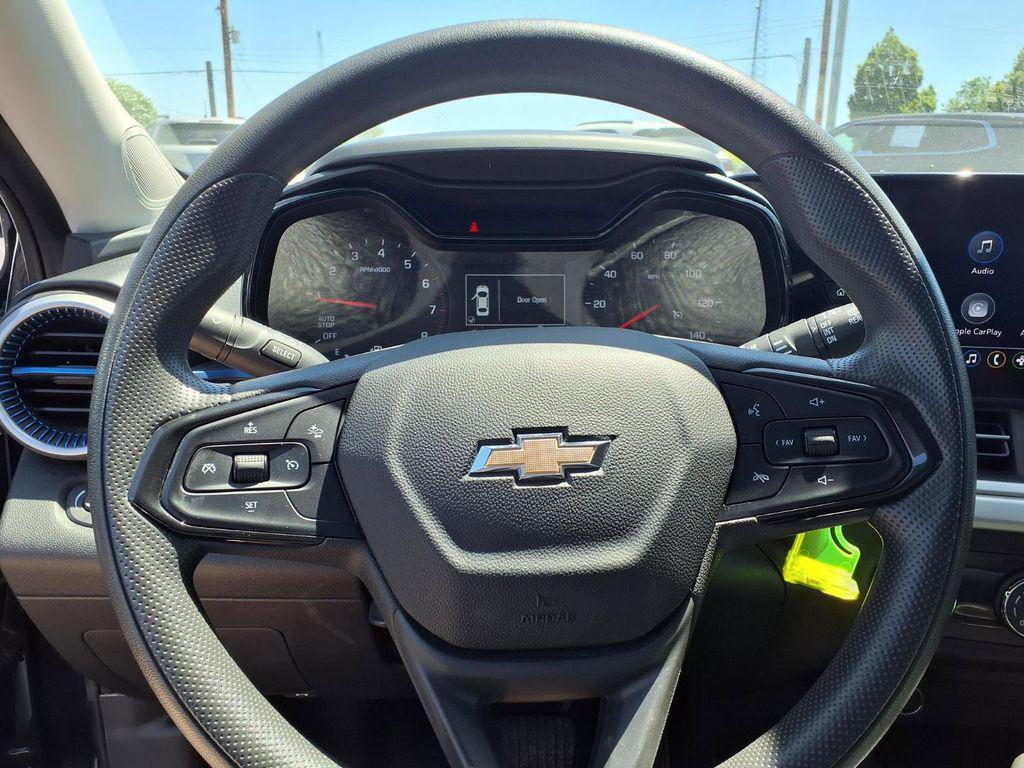 used 2024 Chevrolet Trax car, priced at $18,882