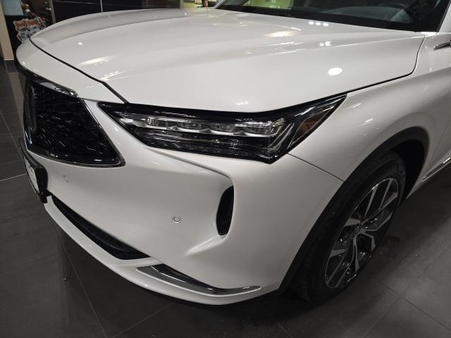 used 2023 Acura MDX car, priced at $37,895