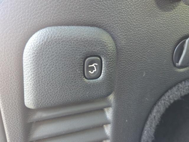 used 2020 Jeep Grand Cherokee car, priced at $19,397