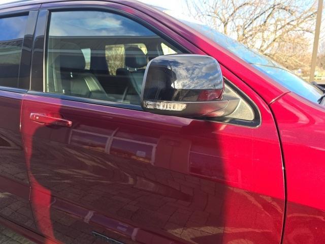 used 2020 Jeep Grand Cherokee car, priced at $19,397