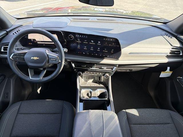 new 2026 Chevrolet Traverse car, priced at $40,295