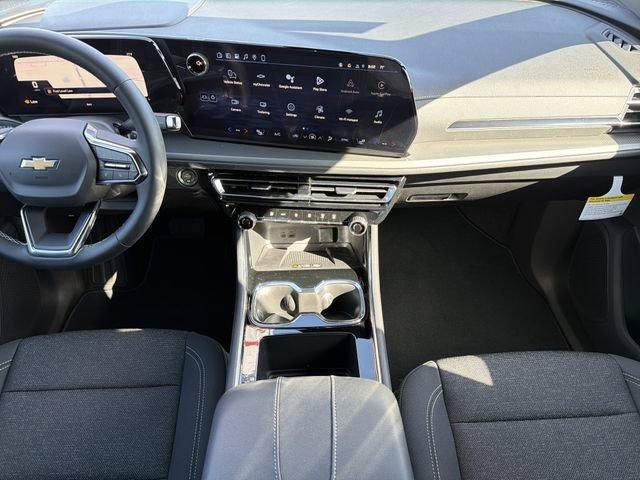 new 2026 Chevrolet Traverse car, priced at $40,295