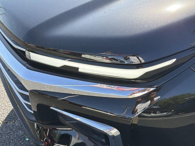 new 2026 Chevrolet Traverse car, priced at $40,295