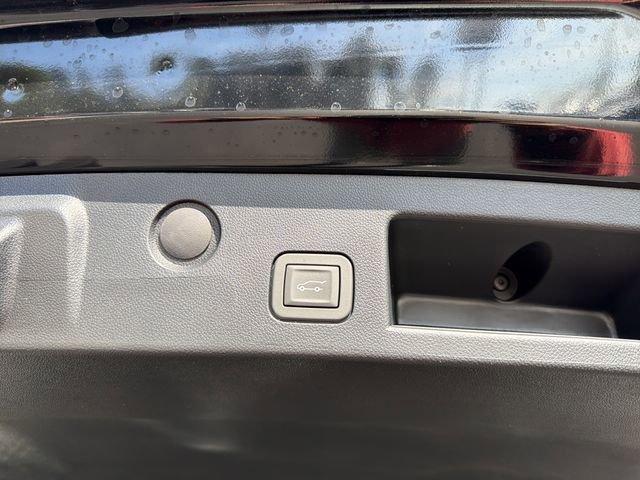 new 2026 Chevrolet Equinox car, priced at $34,920