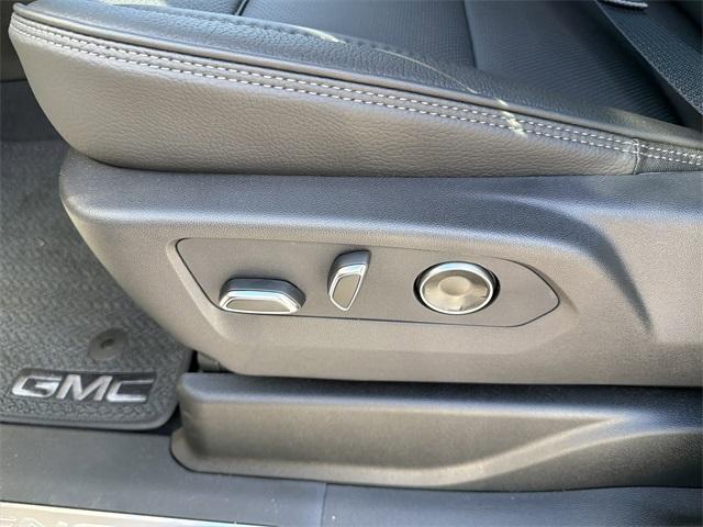 new 2026 GMC Yukon XL car, priced at $86,395