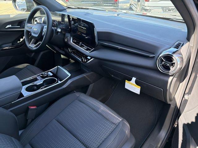 new 2026 Chevrolet Equinox car, priced at $28,495