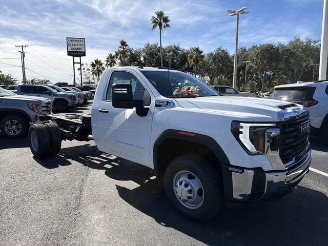 new 2026 GMC Sierra 3500 car, priced at $59,432