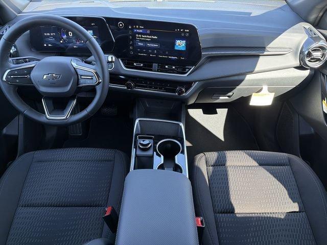 new 2026 Chevrolet Equinox car, priced at $29,109