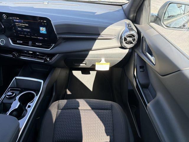 new 2026 Chevrolet Equinox car, priced at $29,109