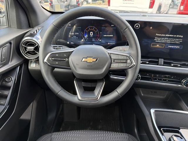 new 2026 Chevrolet Equinox car, priced at $26,820