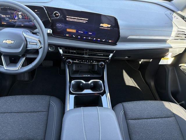 new 2026 Chevrolet Traverse car, priced at $40,295