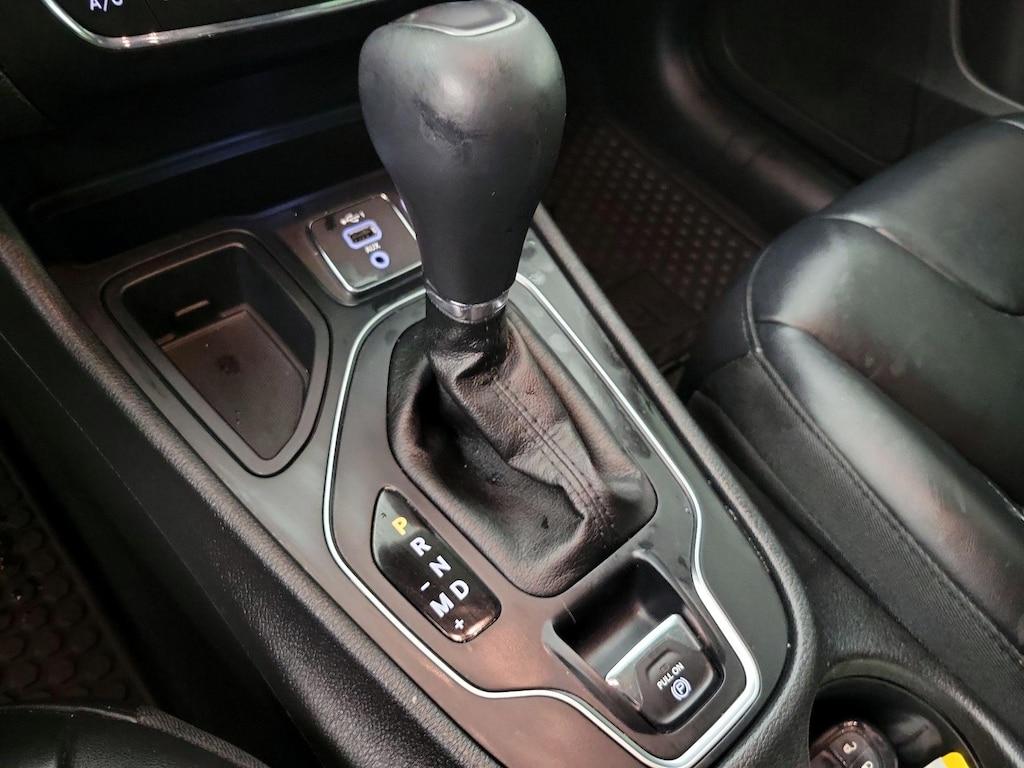 used 2020 Jeep Cherokee car, priced at $18,998