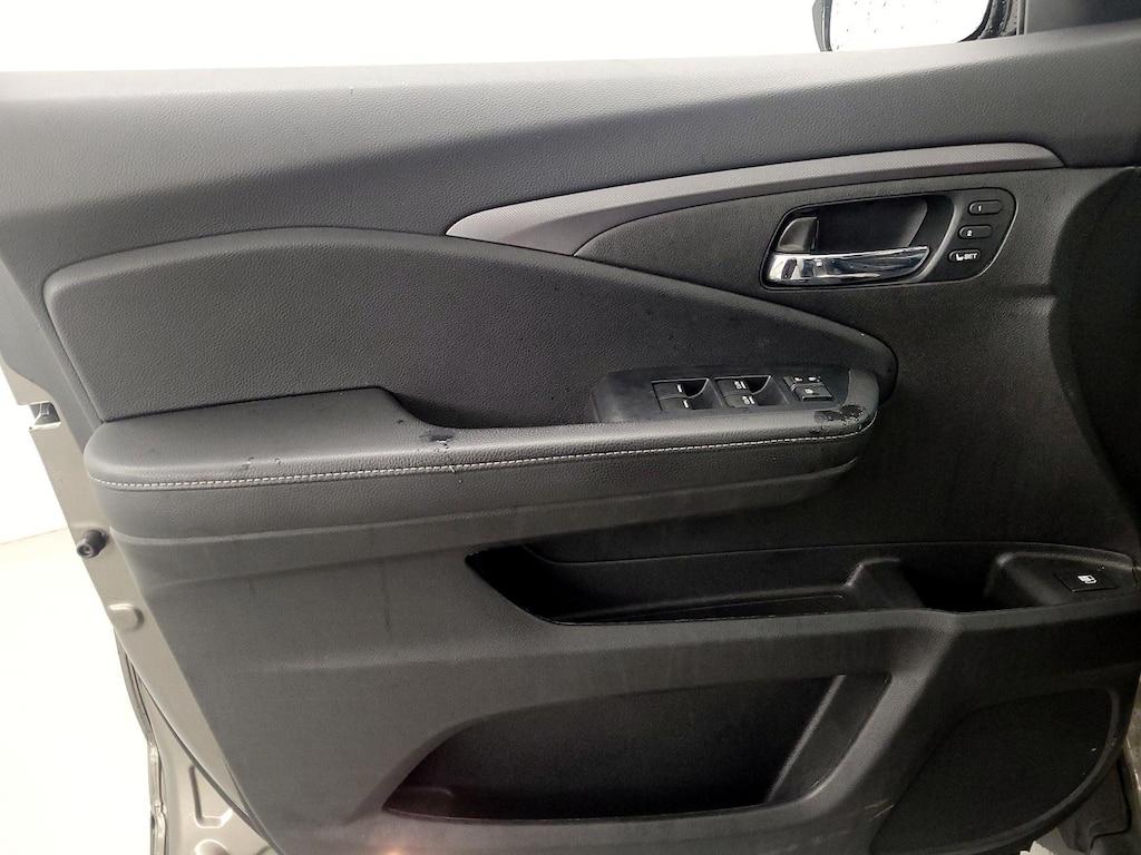 used 2023 Honda Ridgeline car, priced at $32,998