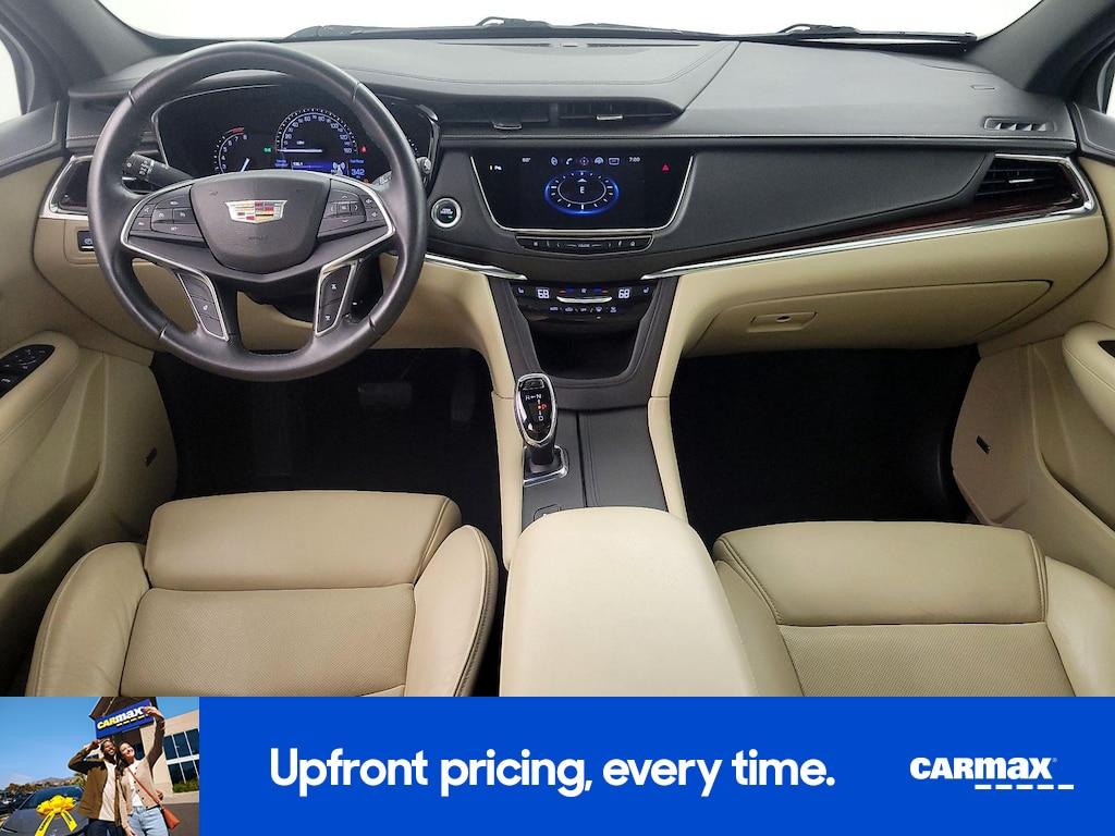 used 2017 Cadillac XT5 car, priced at $21,998