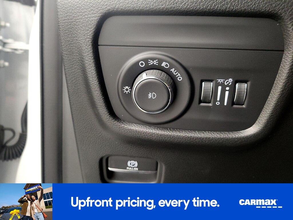 used 2023 Jeep Grand Cherokee car, priced at $33,998