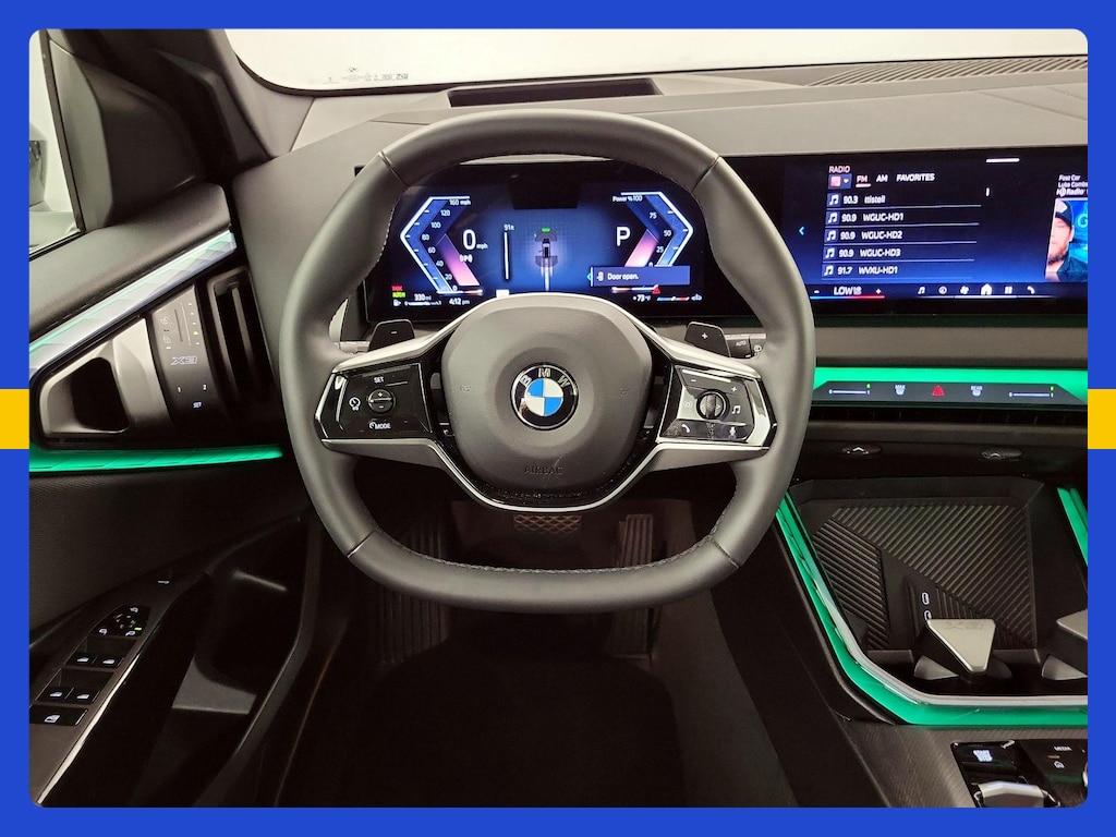 BMW X3 view 12