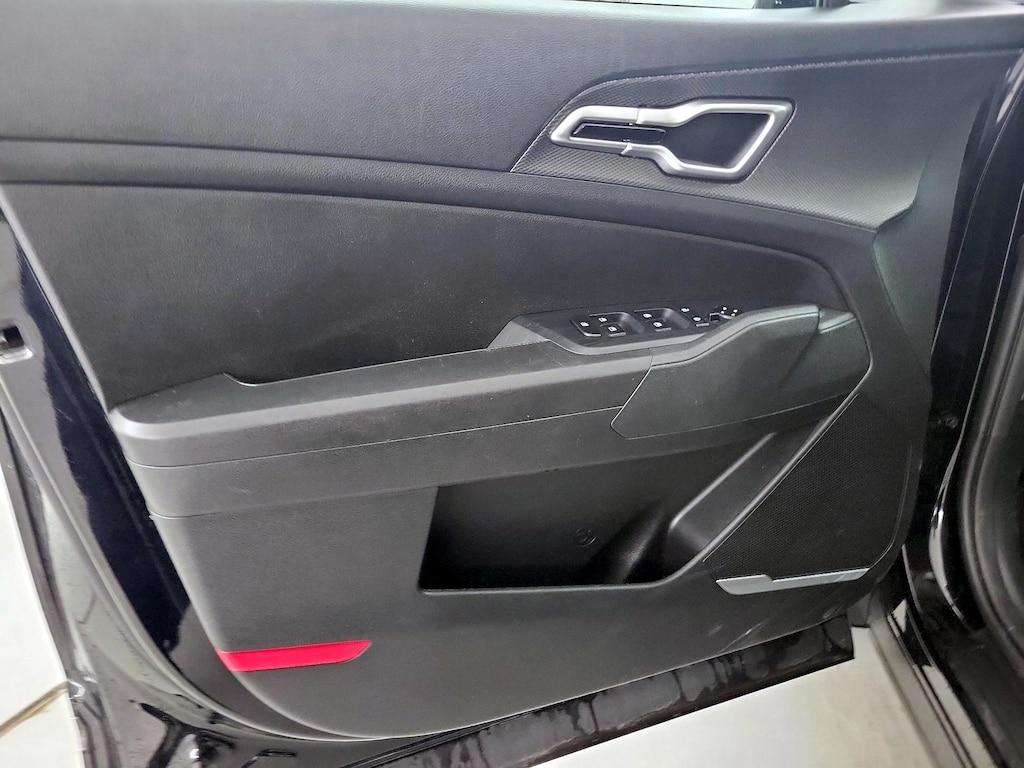 used 2025 Kia Sportage car, priced at $22,998