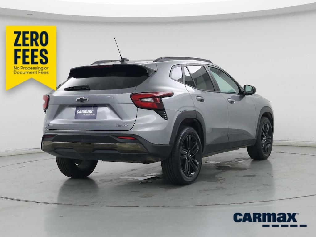 used 2025 Chevrolet Trax car, priced at $24,998
