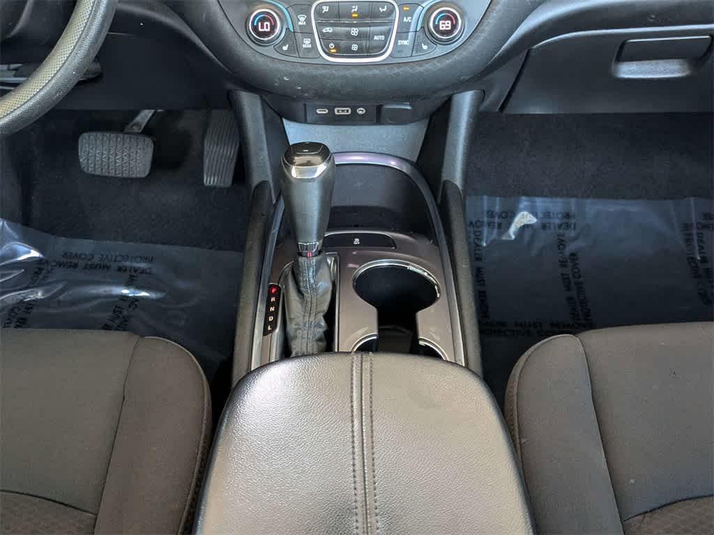 used 2020 Chevrolet Malibu car, priced at $10,000