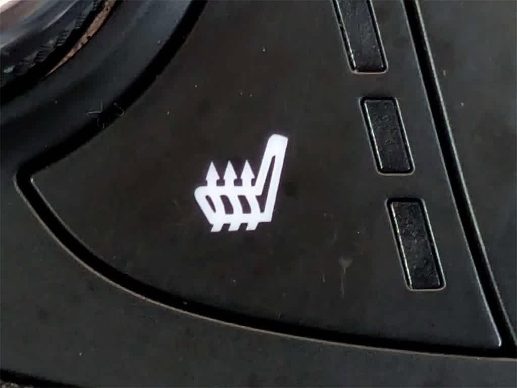 used 2020 Chevrolet Malibu car, priced at $10,000