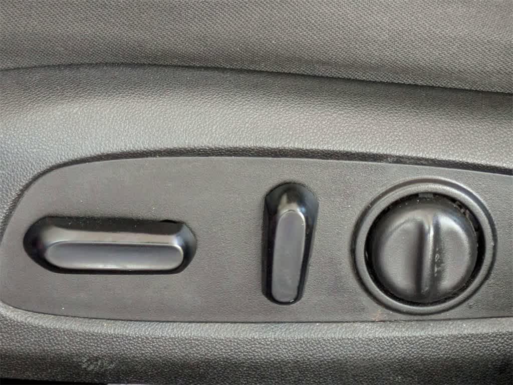 used 2020 Chevrolet Malibu car, priced at $10,000