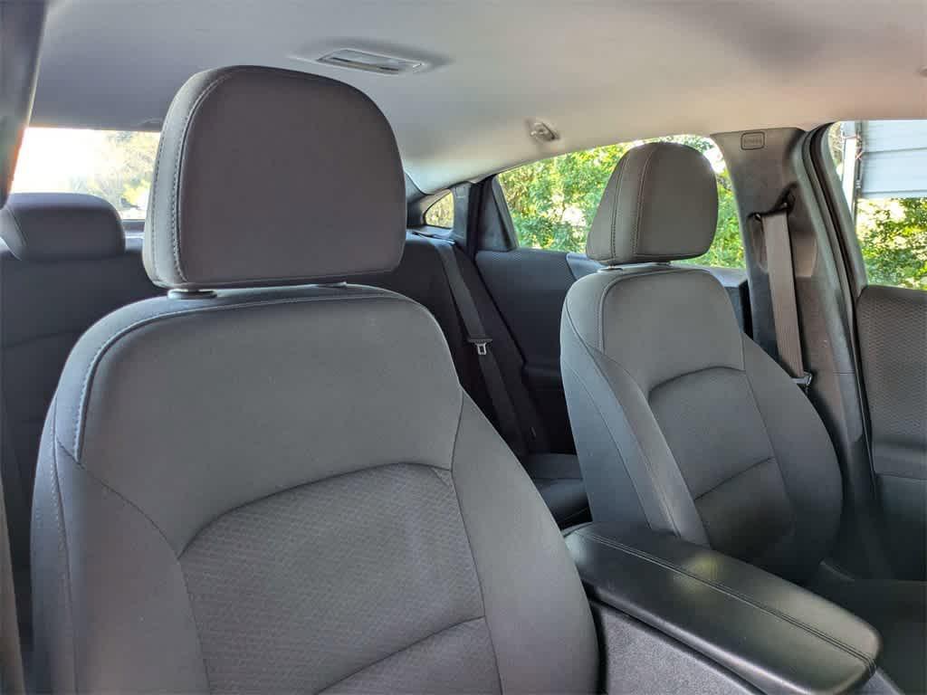 used 2020 Chevrolet Malibu car, priced at $10,000