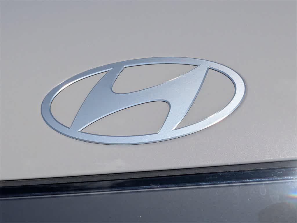 new 2026 Hyundai IONIQ 9 car, priced at $74,415