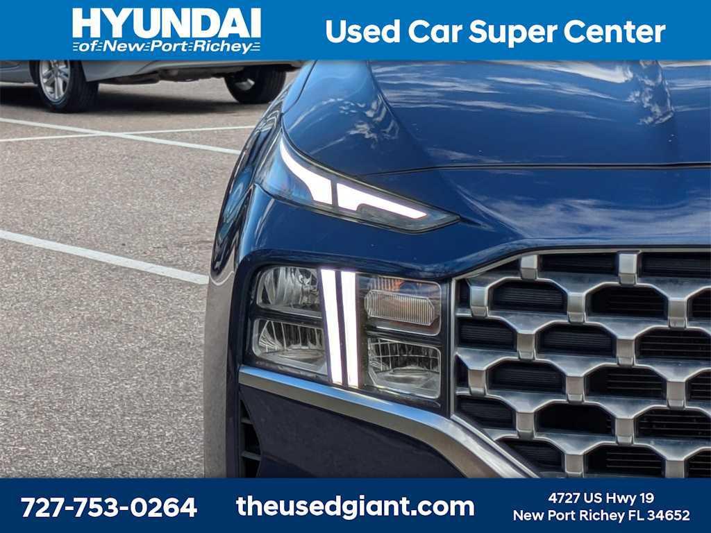 used 2023 Hyundai Santa Fe car, priced at $18,038