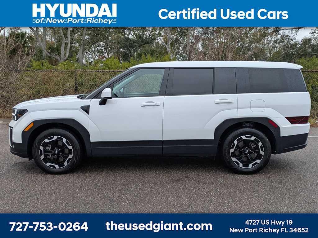 used 2024 Hyundai Santa Fe car, priced at $22,328