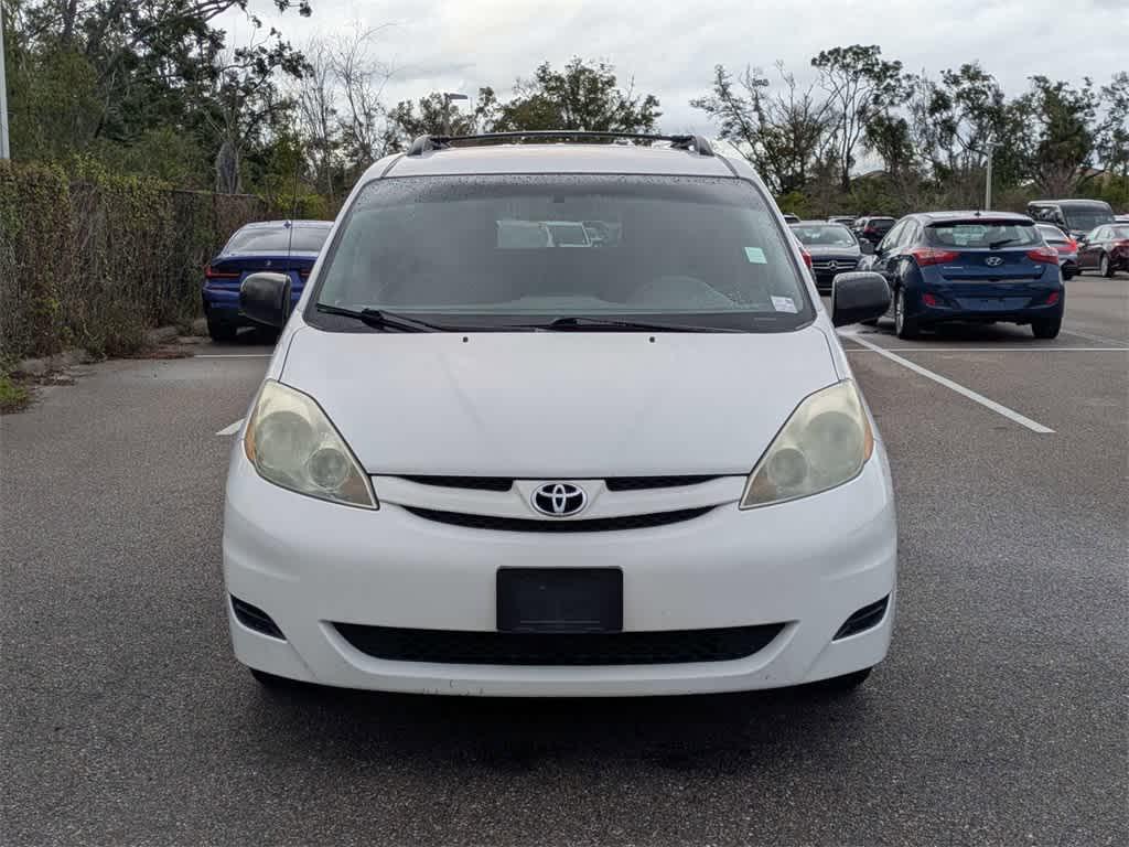 used 2007 Toyota Sienna car, priced at $3,999