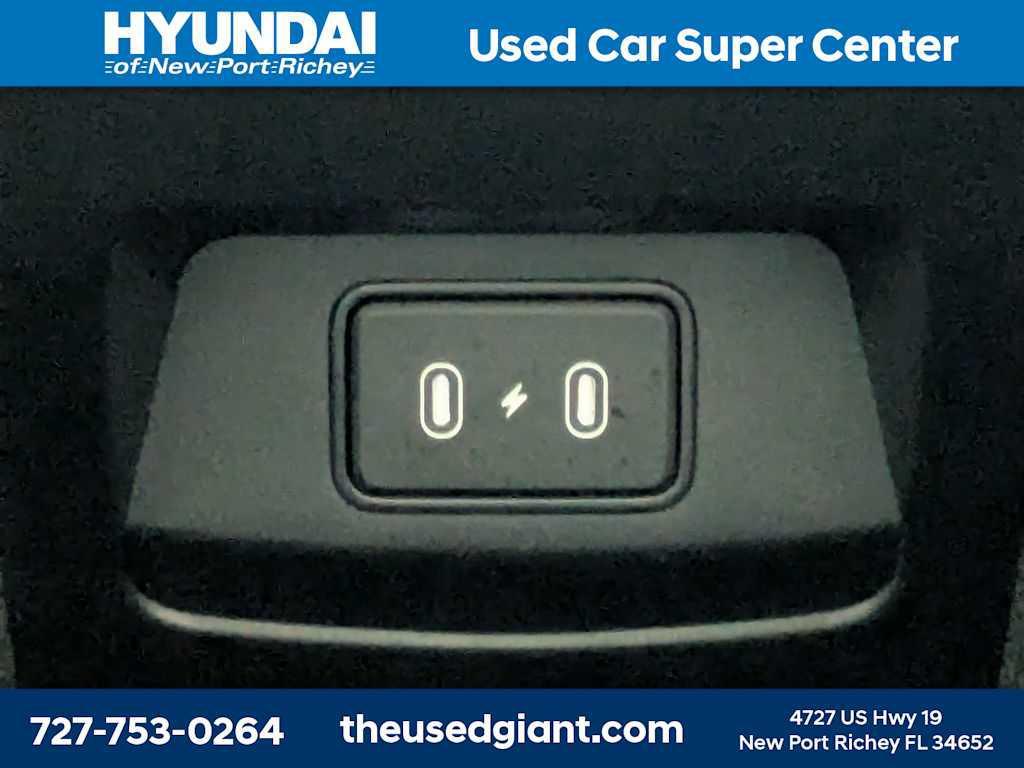 used 2025 Kia Soul car, priced at $25,000