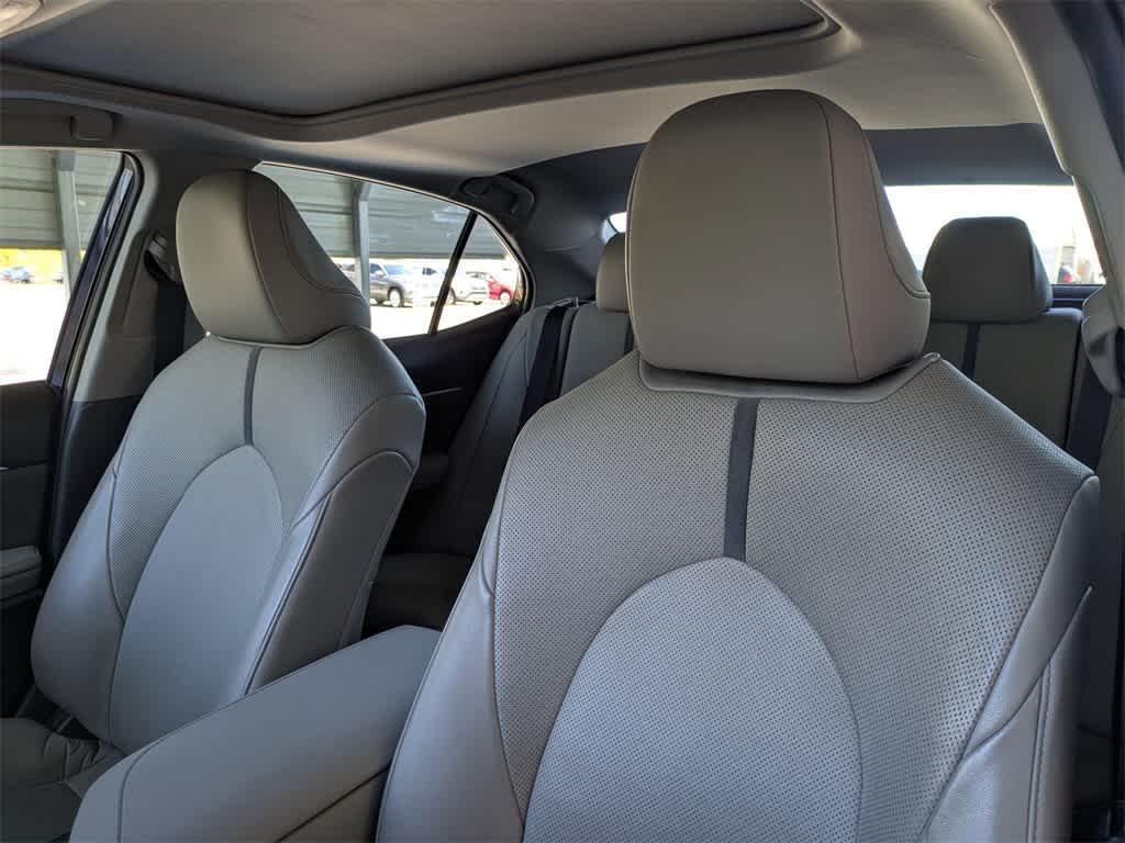 used 2021 Toyota Camry Hybrid car, priced at $18,997