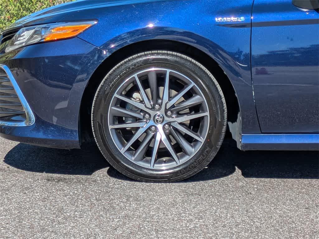 used 2021 Toyota Camry Hybrid car, priced at $18,997