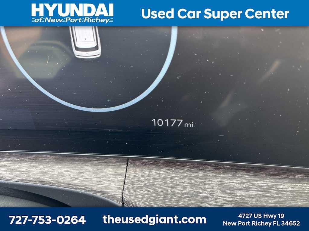 used 2024 Hyundai Santa Fe car