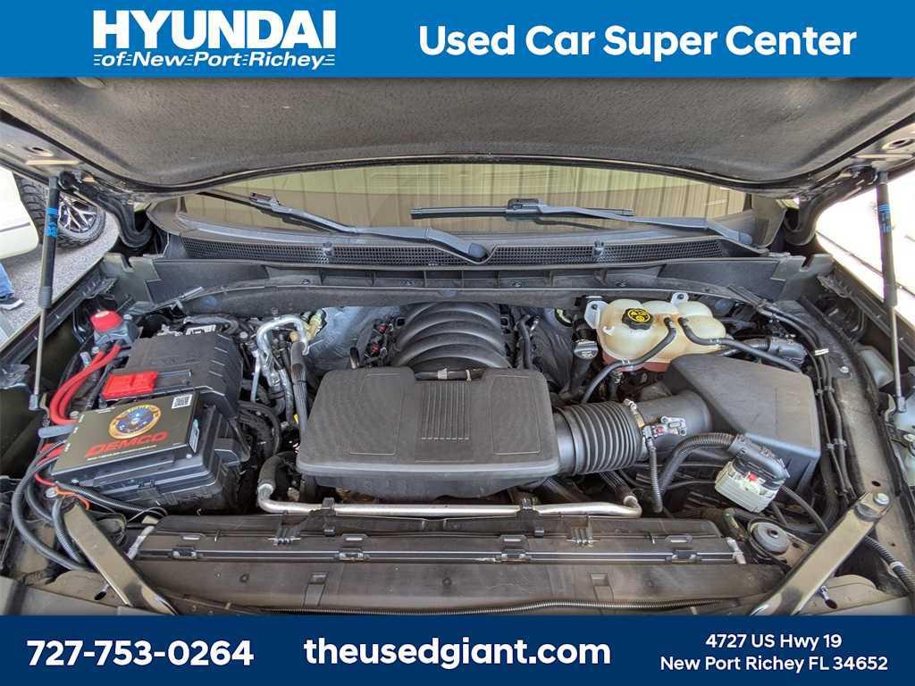 used 2022 GMC Yukon XL car, priced at $51,829