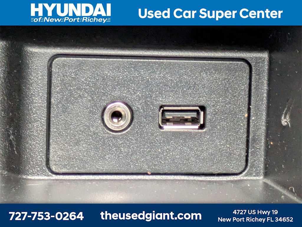 used 2016 Ford Focus car, priced at $6,084