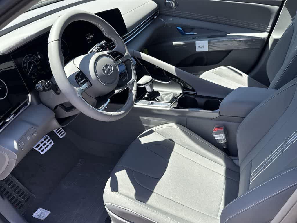 new 2025 Hyundai ELANTRA HEV car, priced at $26,009
