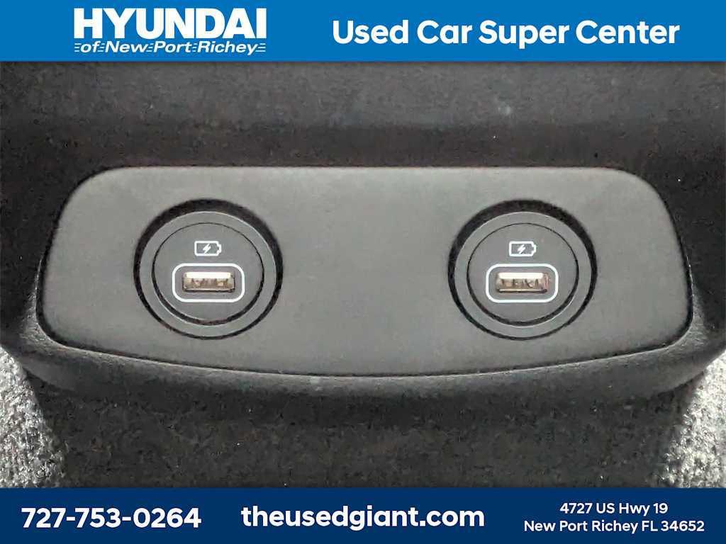 used 2021 Hyundai Santa Fe car, priced at $15,998