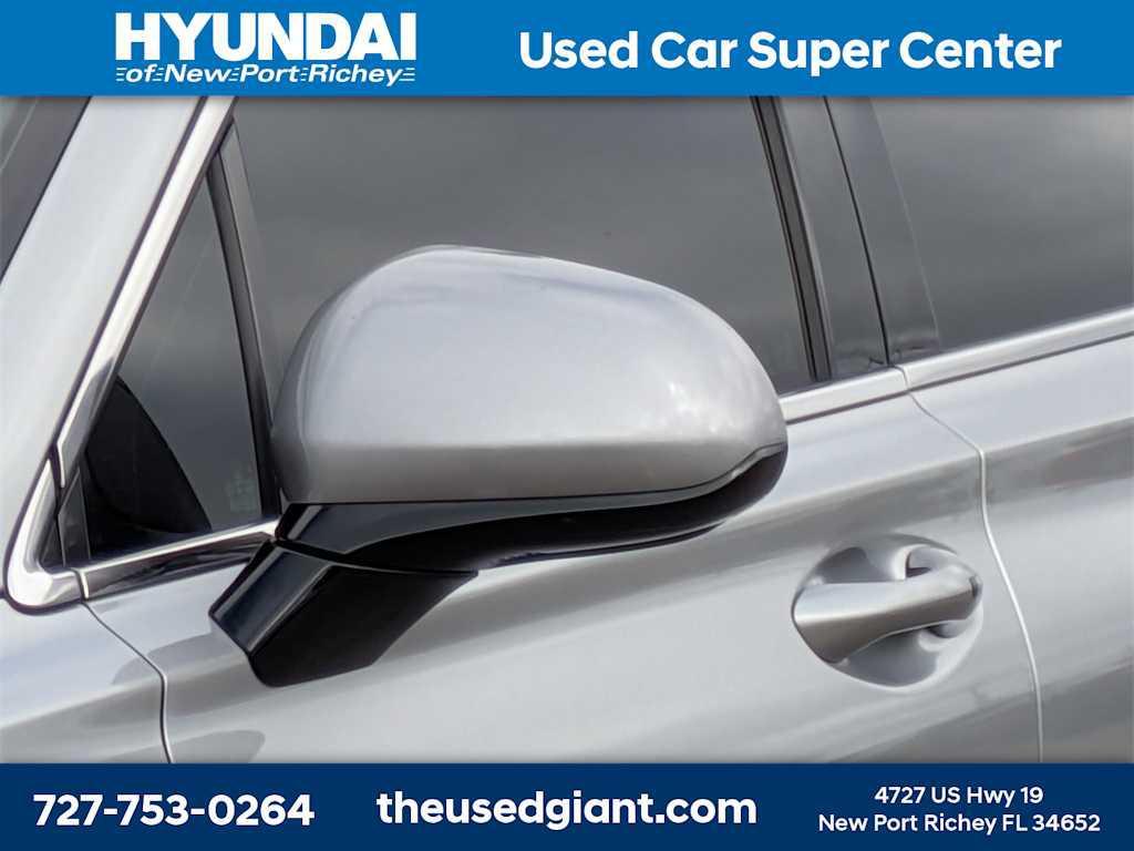 used 2021 Hyundai Santa Fe car, priced at $15,998