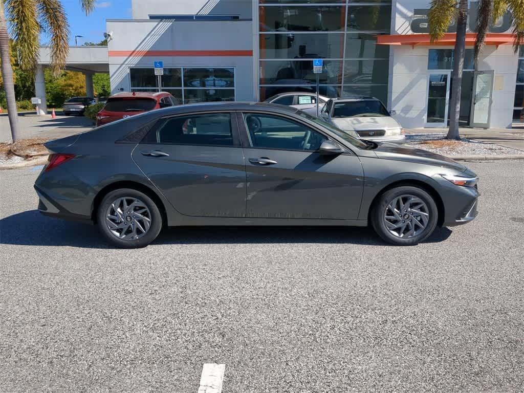 new 2026 Hyundai ELANTRA HEV car, priced at $26,692