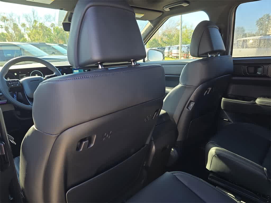 new 2026 Hyundai SANTA FE HEV car, priced at $50,478