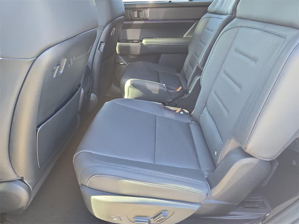 new 2026 Hyundai SANTA FE HEV car, priced at $50,478