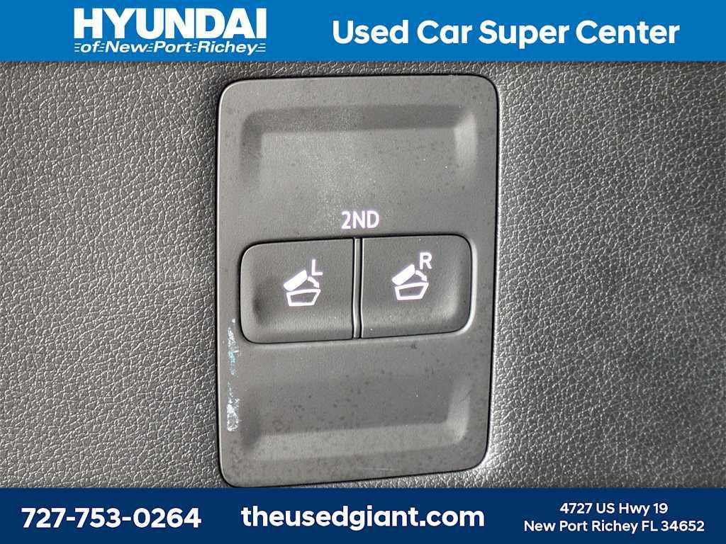 used 2021 Hyundai Palisade car, priced at $15,714