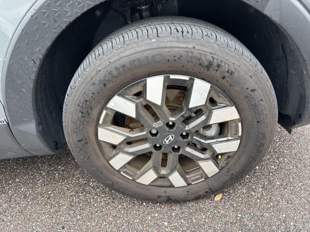 used 2025 Hyundai SANTA CRUZ car, priced at $26,292